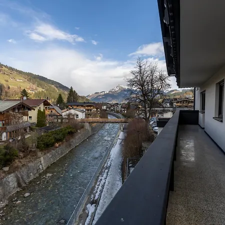 아파트 Alpen Kirchberg