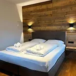 Alpen Kirchberg * كيرشبرغ ان تيرول